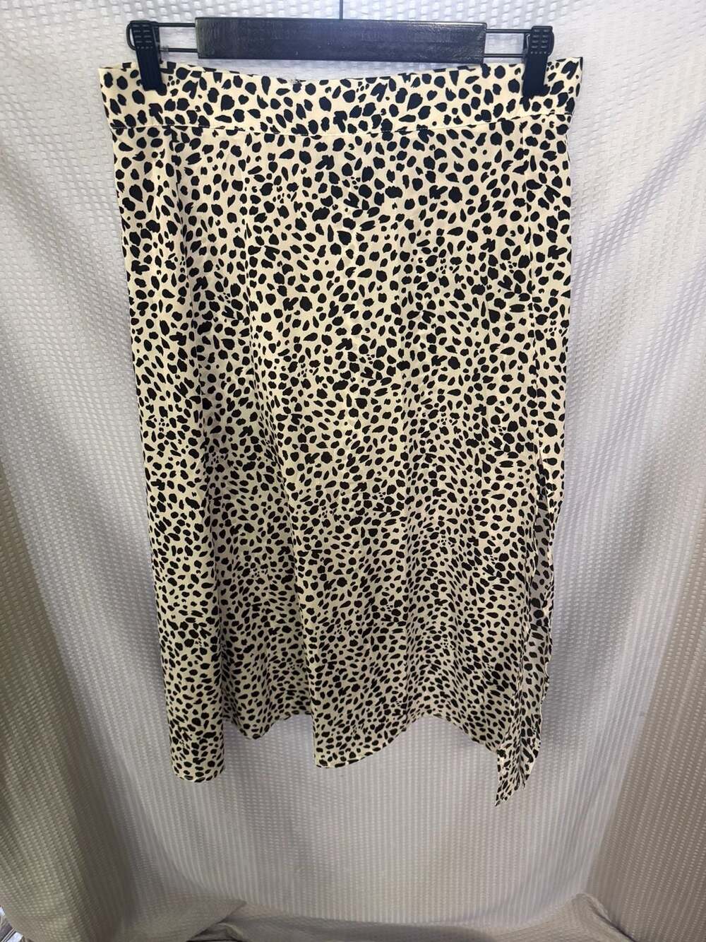 Reformation Zoe Midi Skirt in Dalmatian Print
